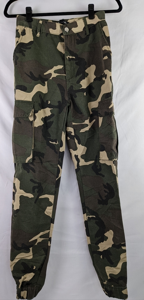 CELEBRITY FASHION BY HERA COLLECTION, SIZE SMALL